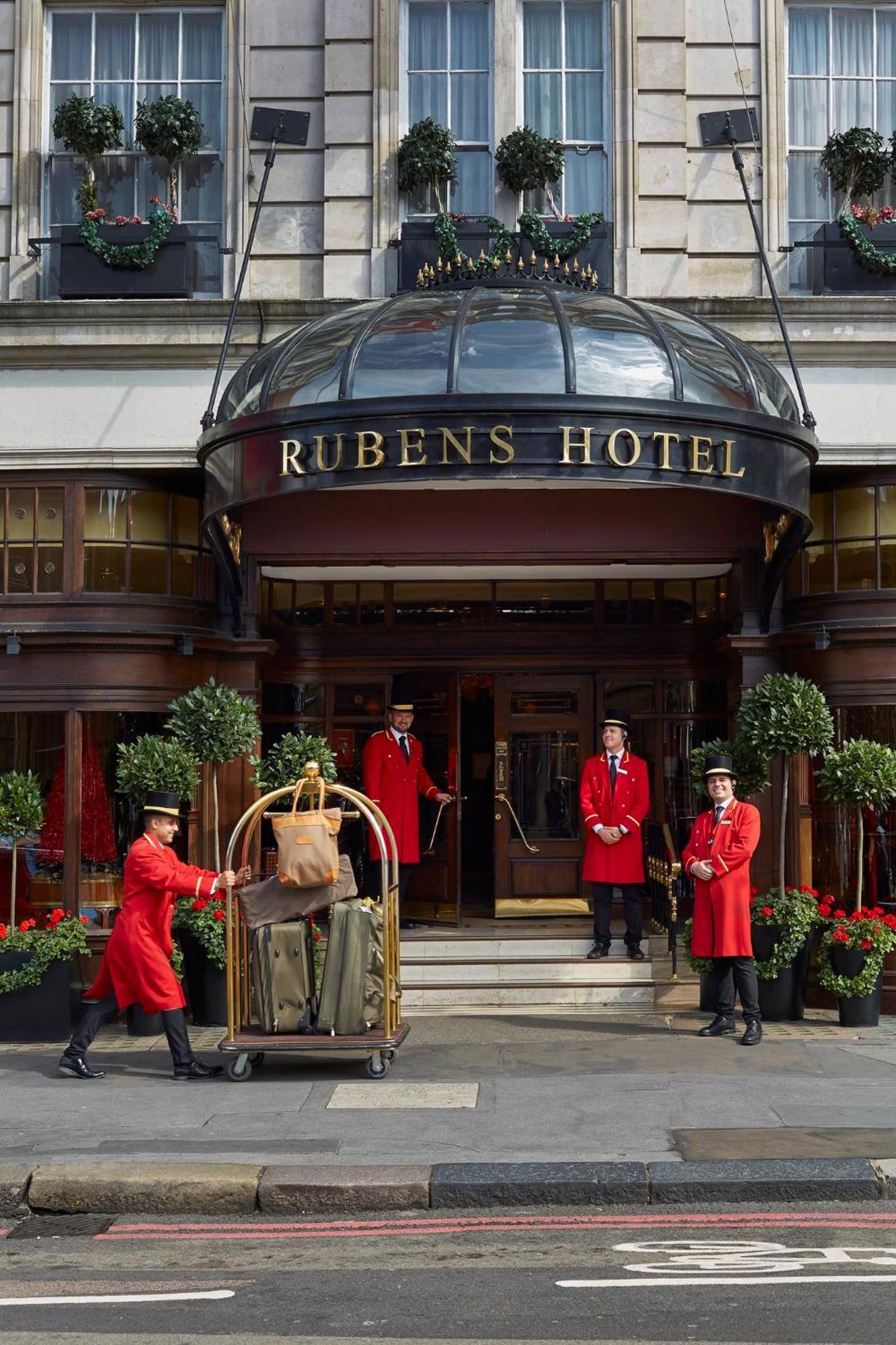 Rubens At The Palace Hotel Londra