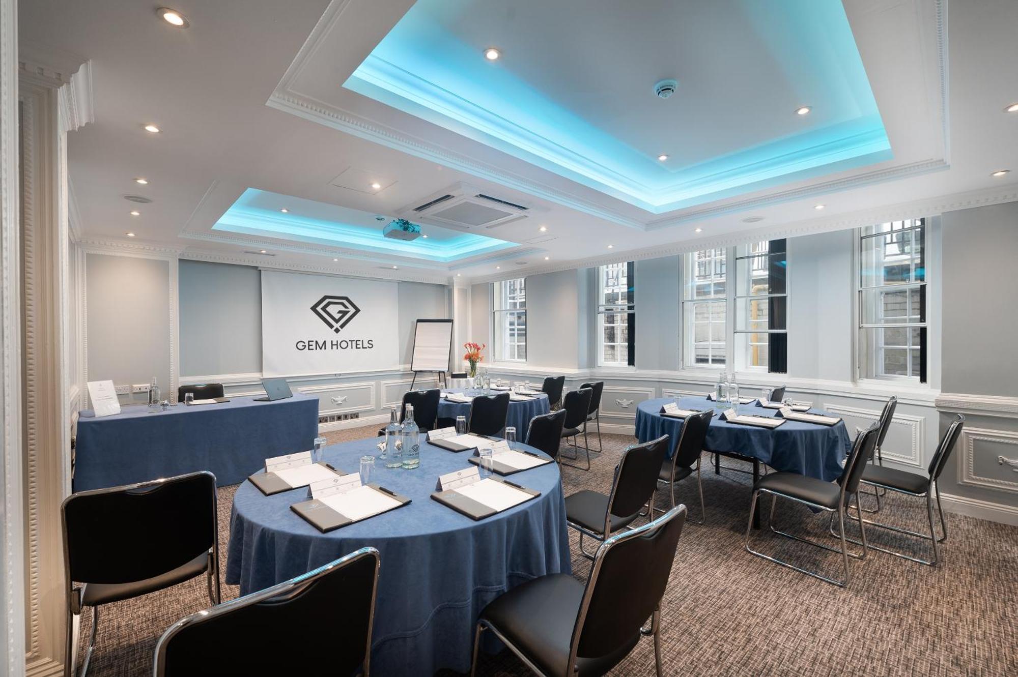Gem Fitzrovia Hotel 4*