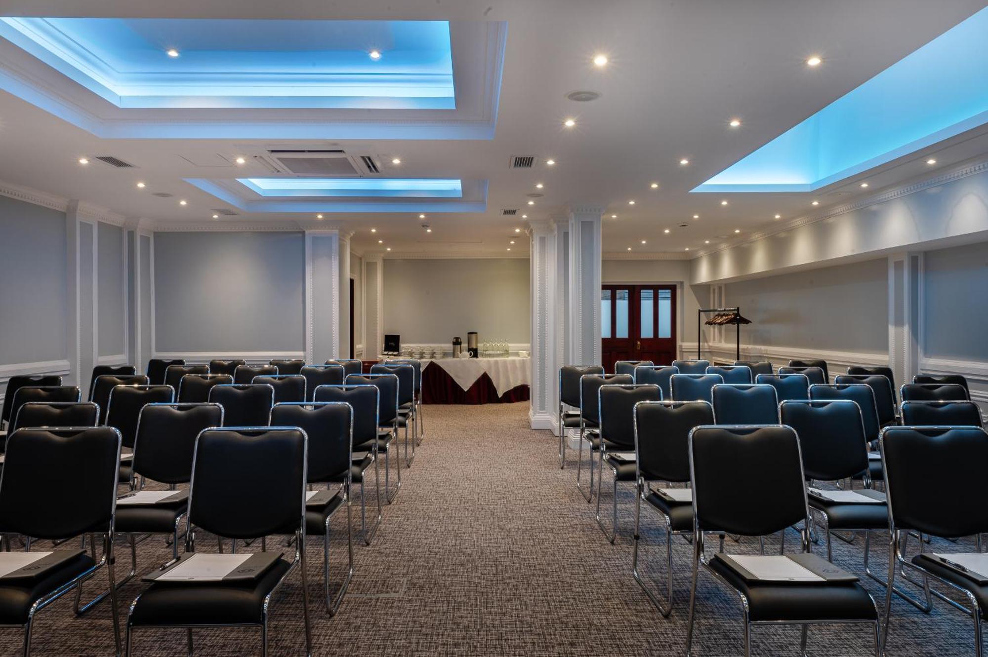 Gem Fitzrovia Hotel London