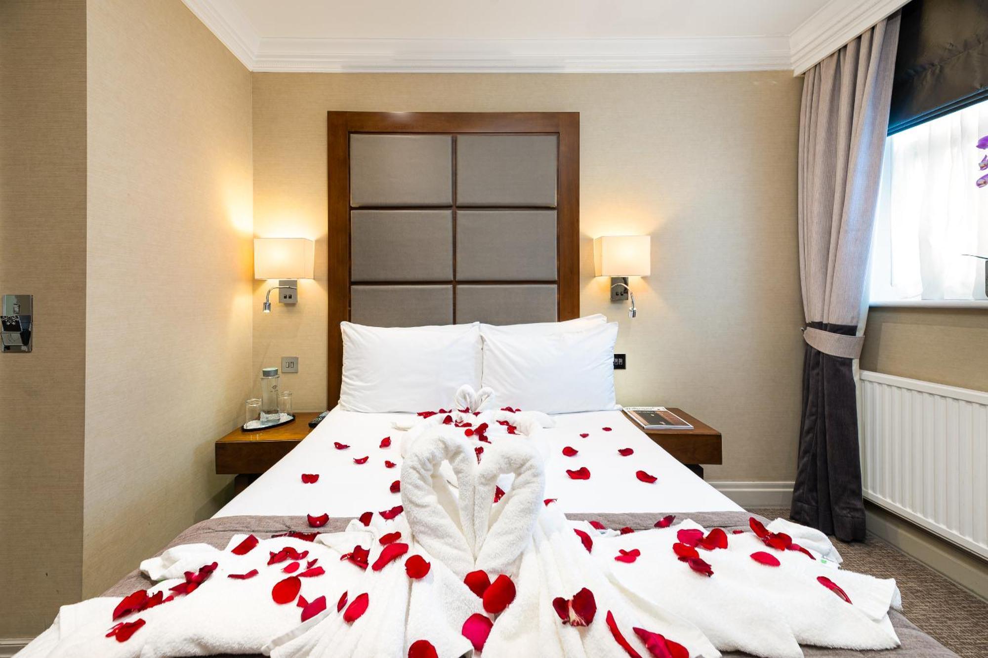 Gem Langham Court Hotel