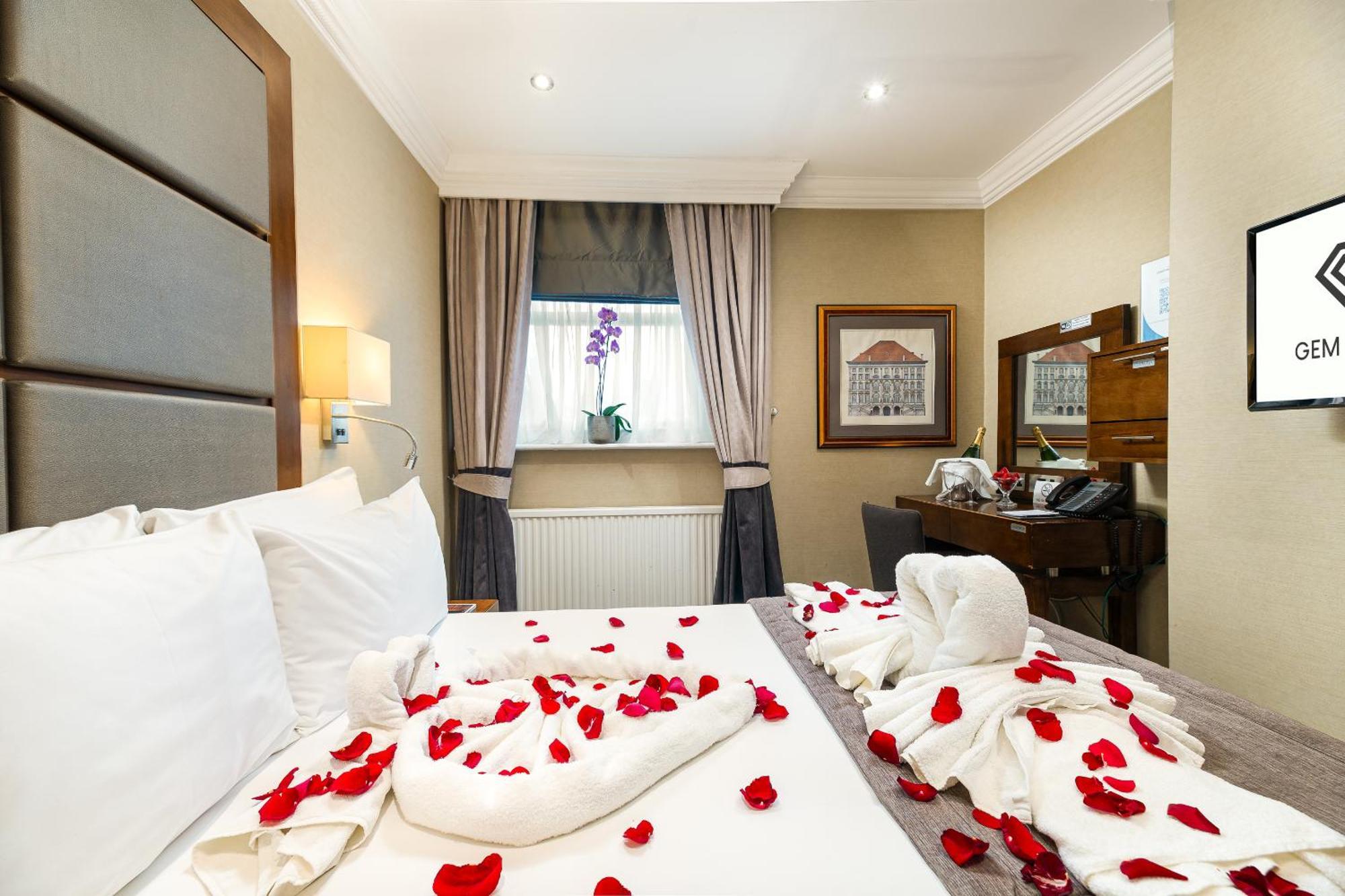 Gem Langham Court Hotel 4*