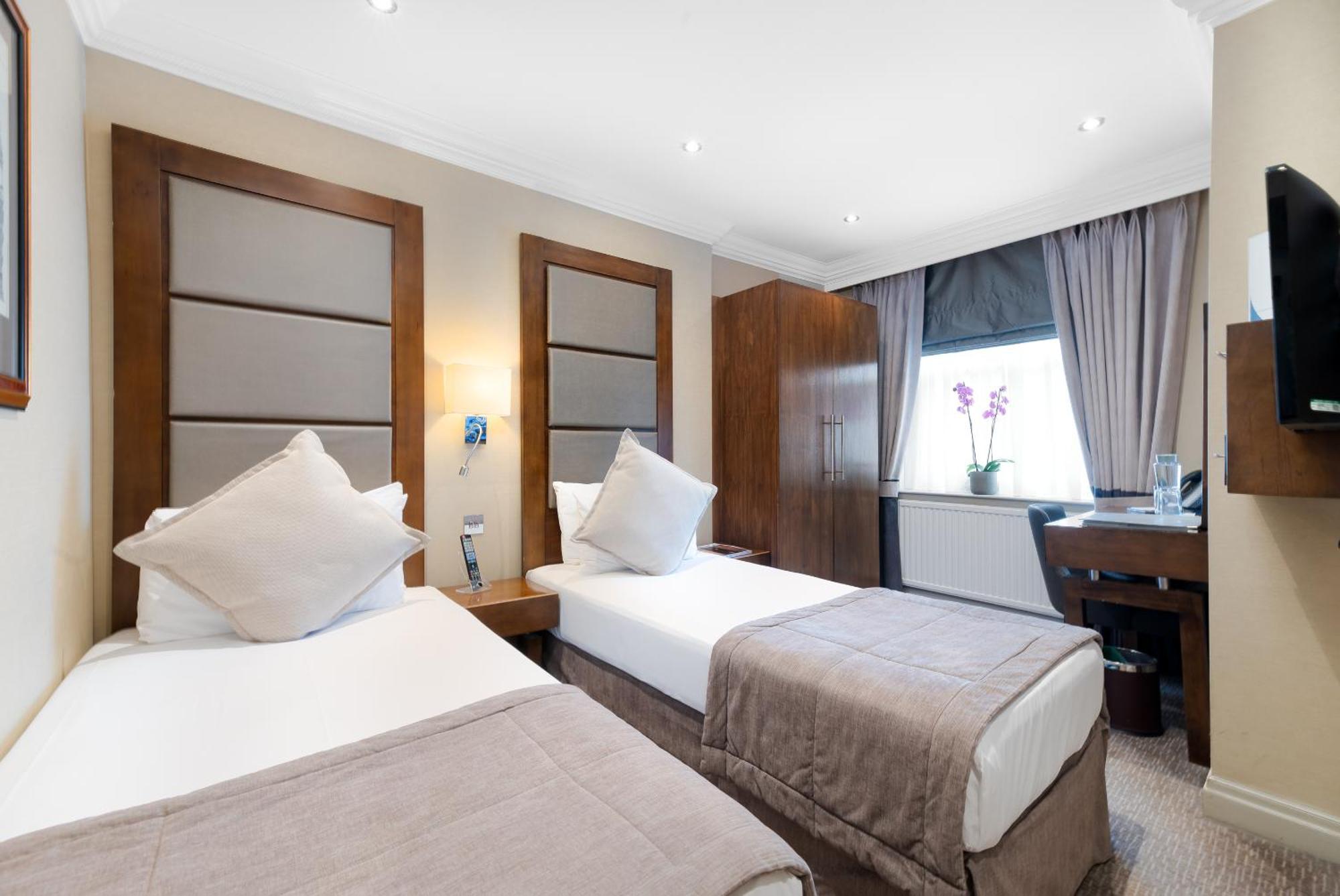 Gem Langham Court 4* London