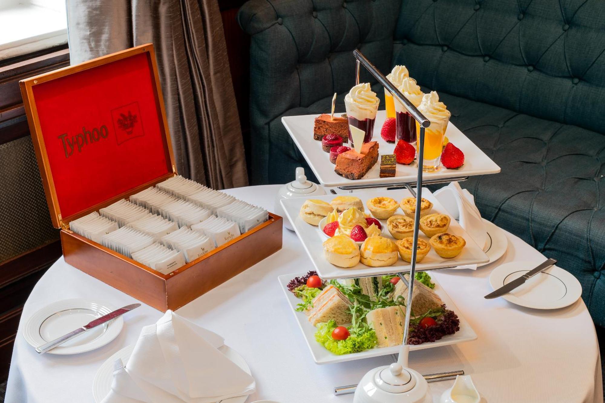 Gem Langham Court 4*