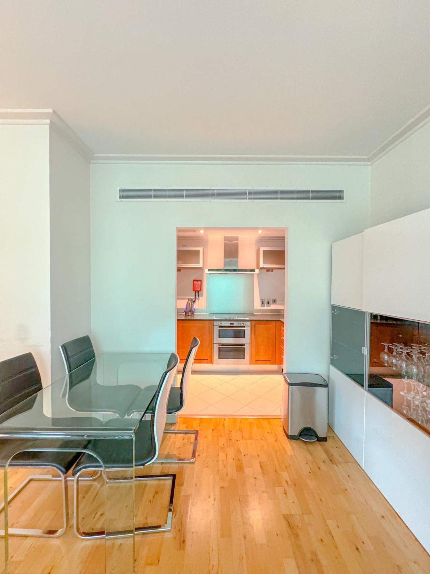 Horizon Canary Wharf Apartments Apartment *