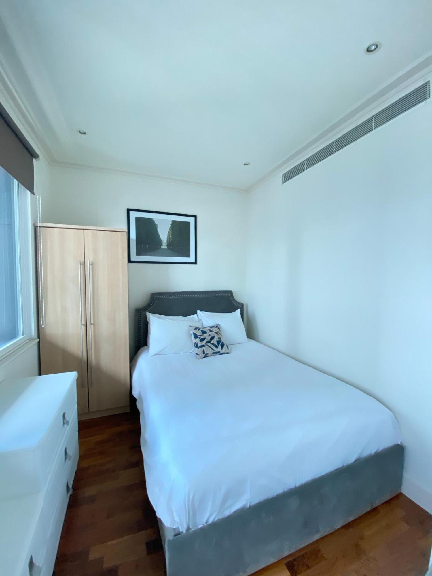 Horizon Canary Wharf Apartments Apartment London