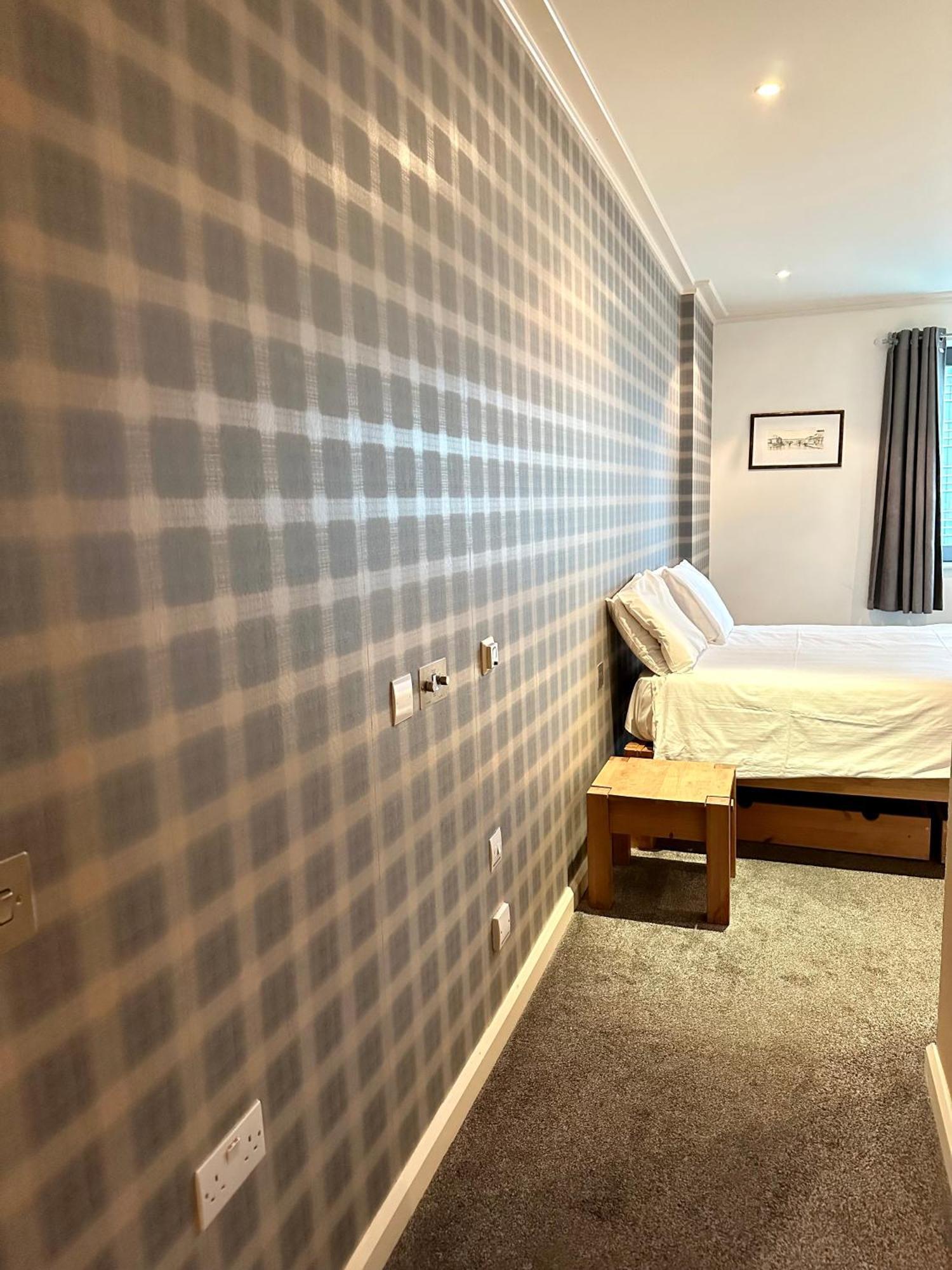 Horizon Canary Wharf Apartments * London
