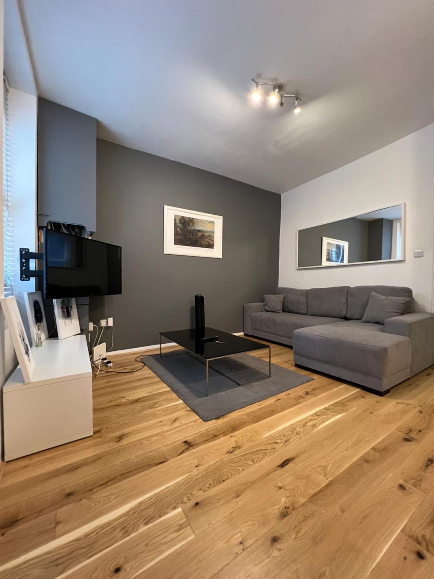 Maple Street Apartment London