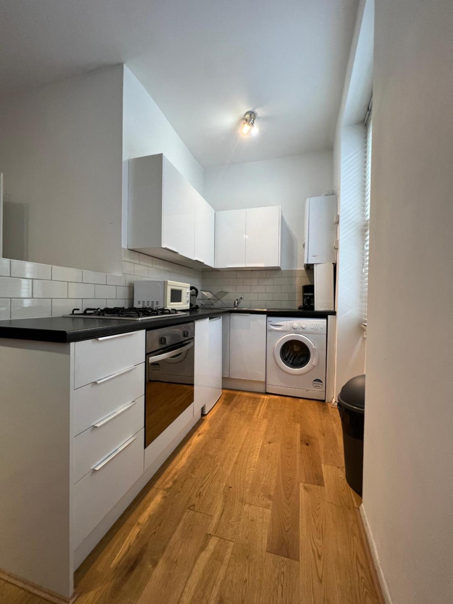 Apartment Maple Street