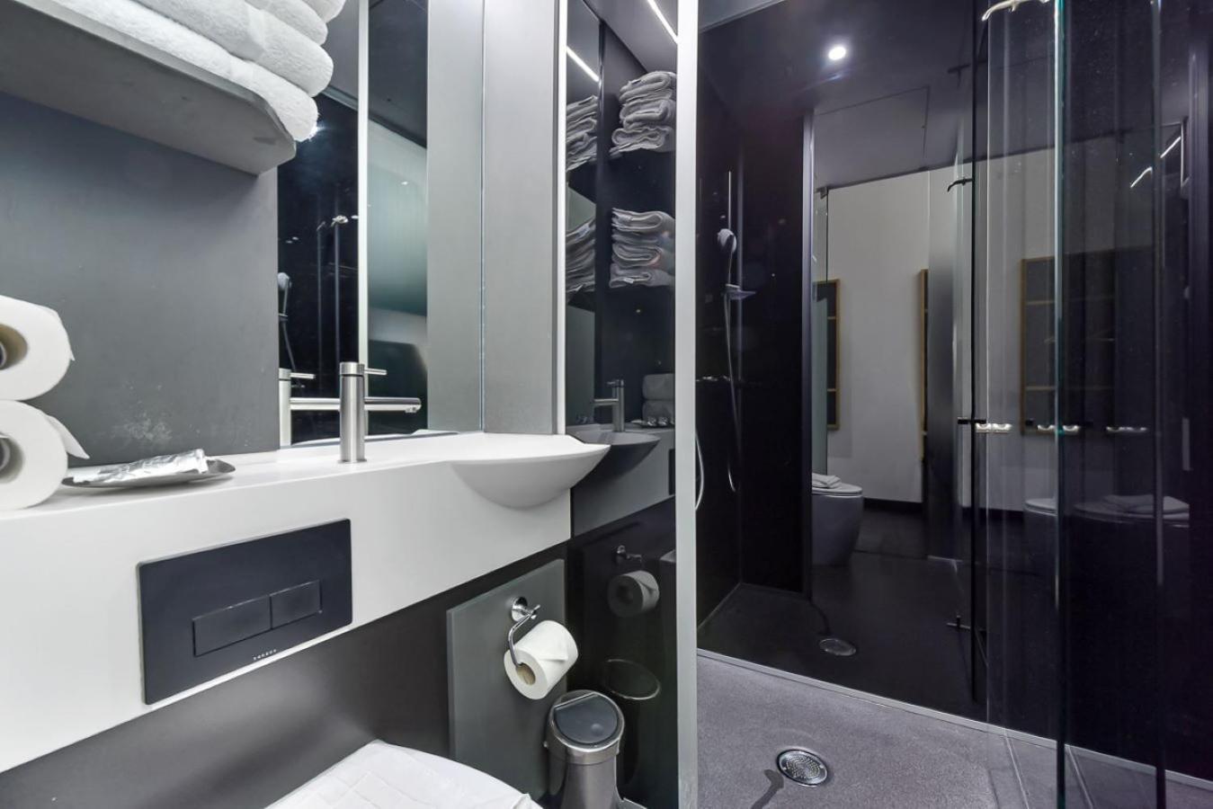Z Holborn 3* London