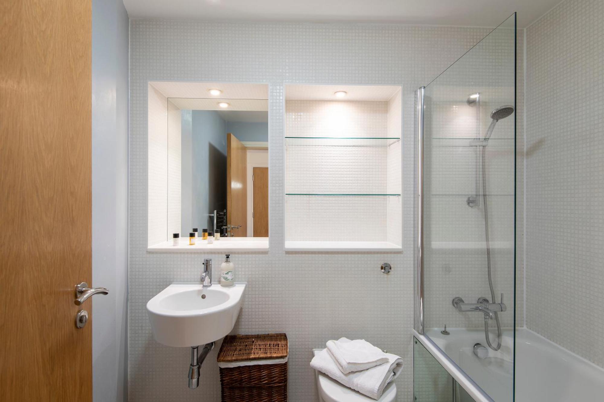 One Bed In Waterloo Near Southwark Appartamento