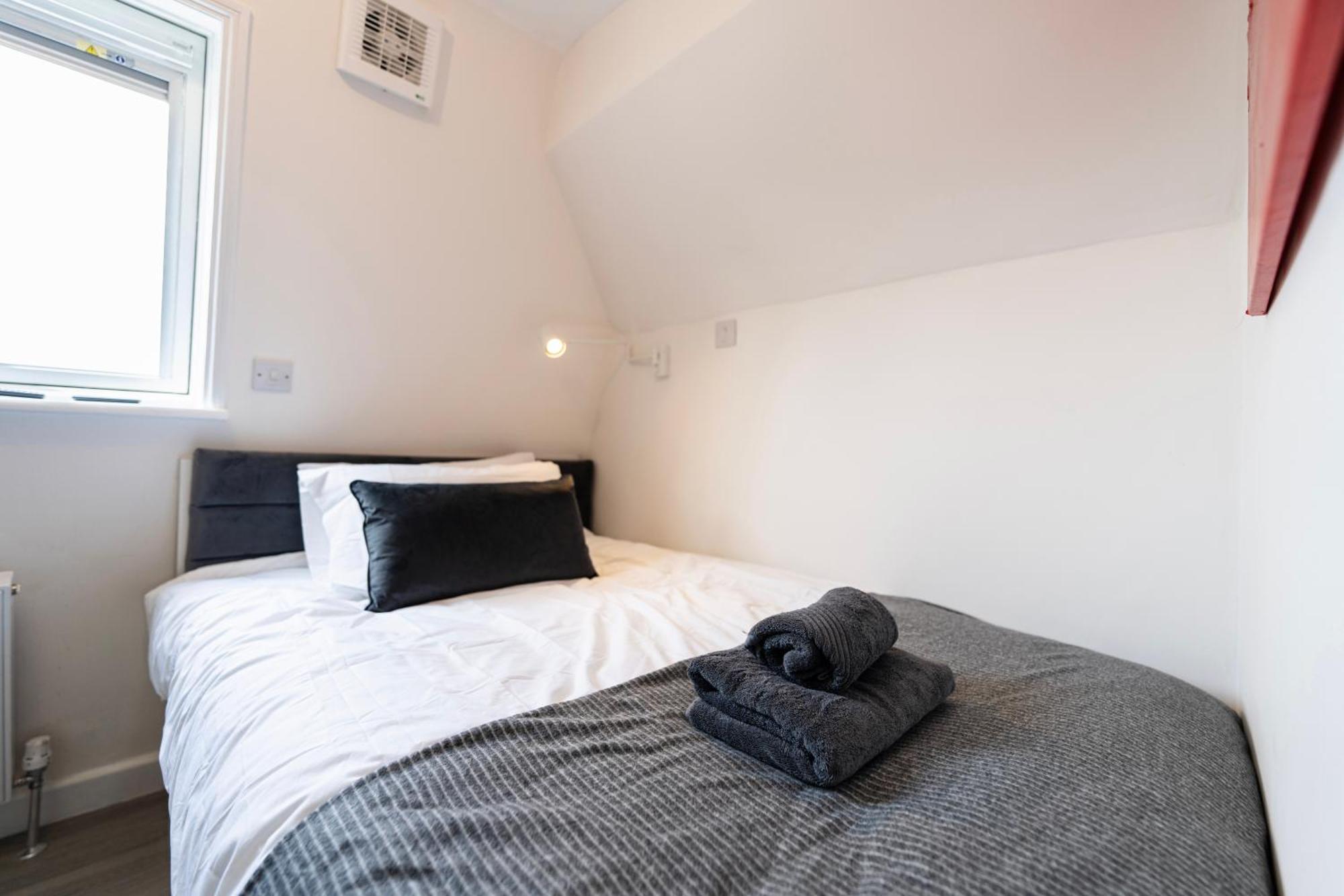 Fulham Luxury Close To Underground Newly Refurbished Hr London