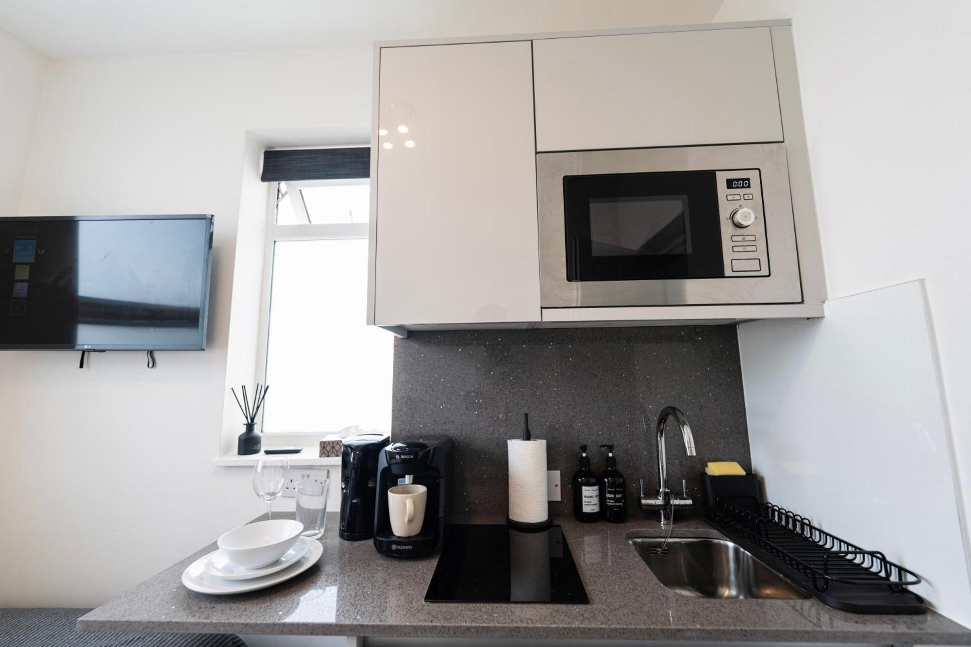 Fulham Luxury Close To Underground Newly Refurbished Hr
