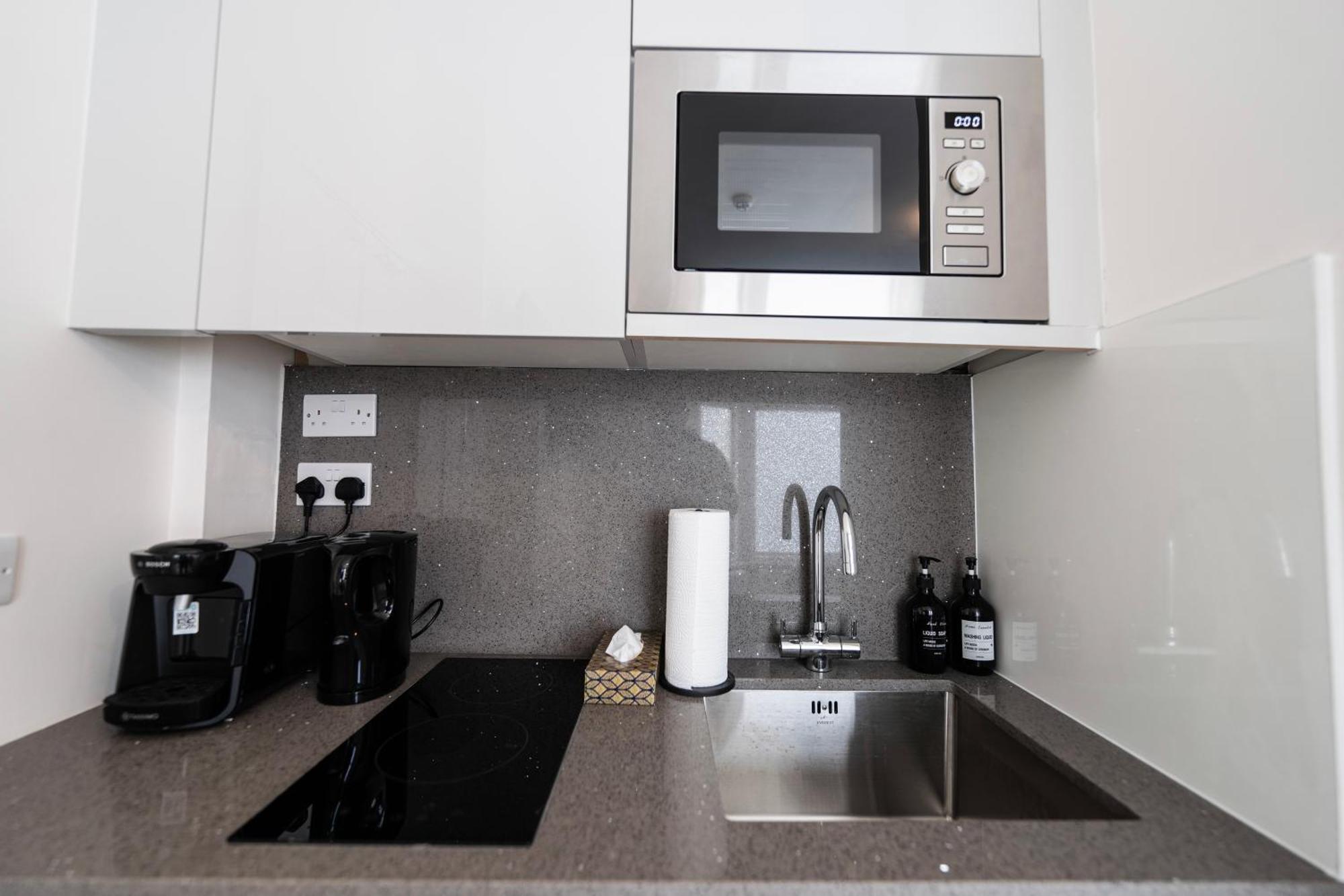 Fulham Luxury Close To Underground Newly Refurbished Hr * London