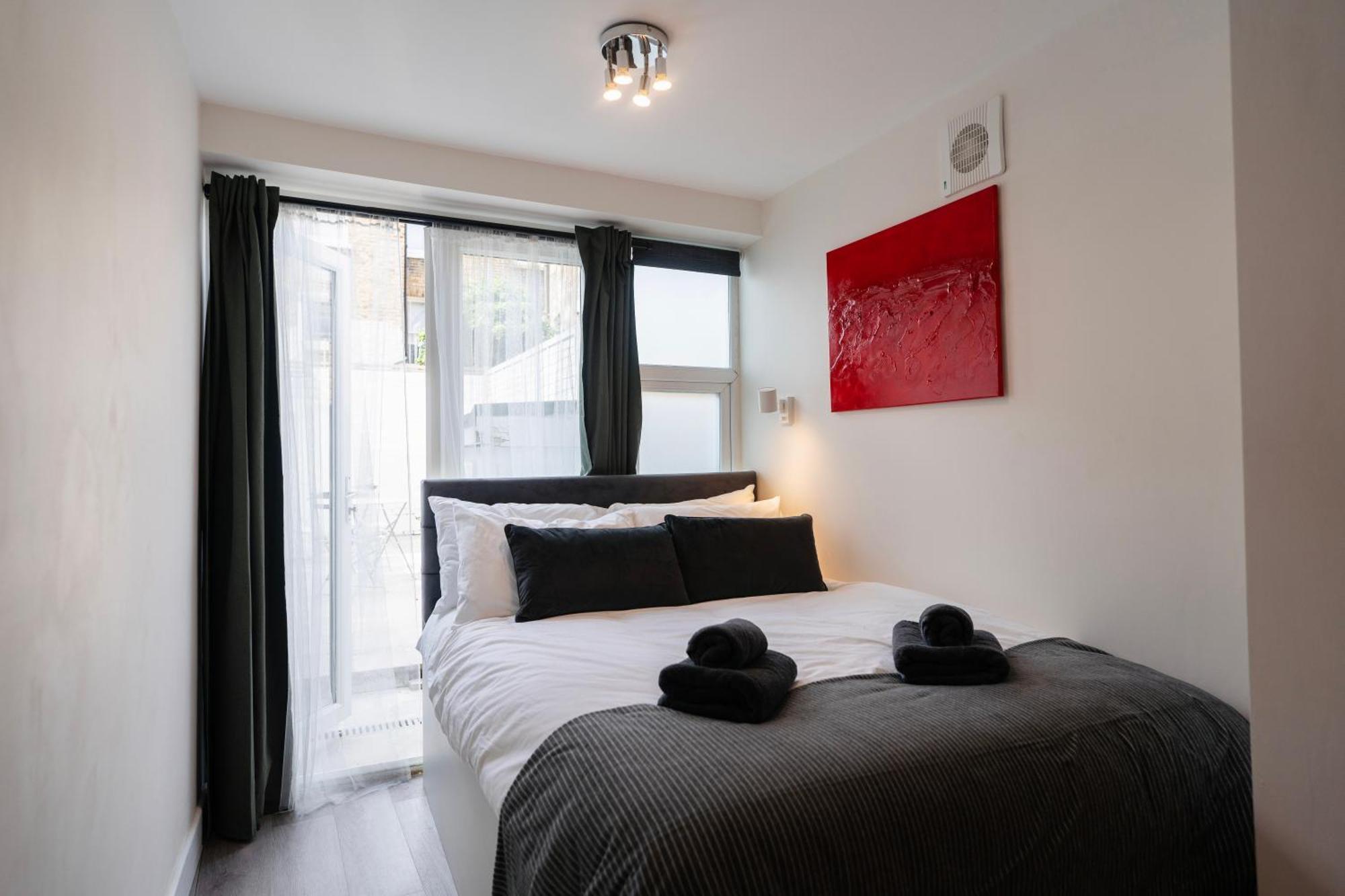 Fulham Luxury Close To Underground Newly Refurbished Hr