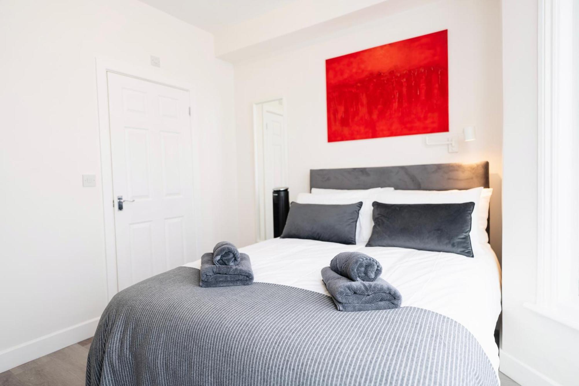 Fulham Luxury Close To Underground Newly Refurbished Hr Lejlighed *