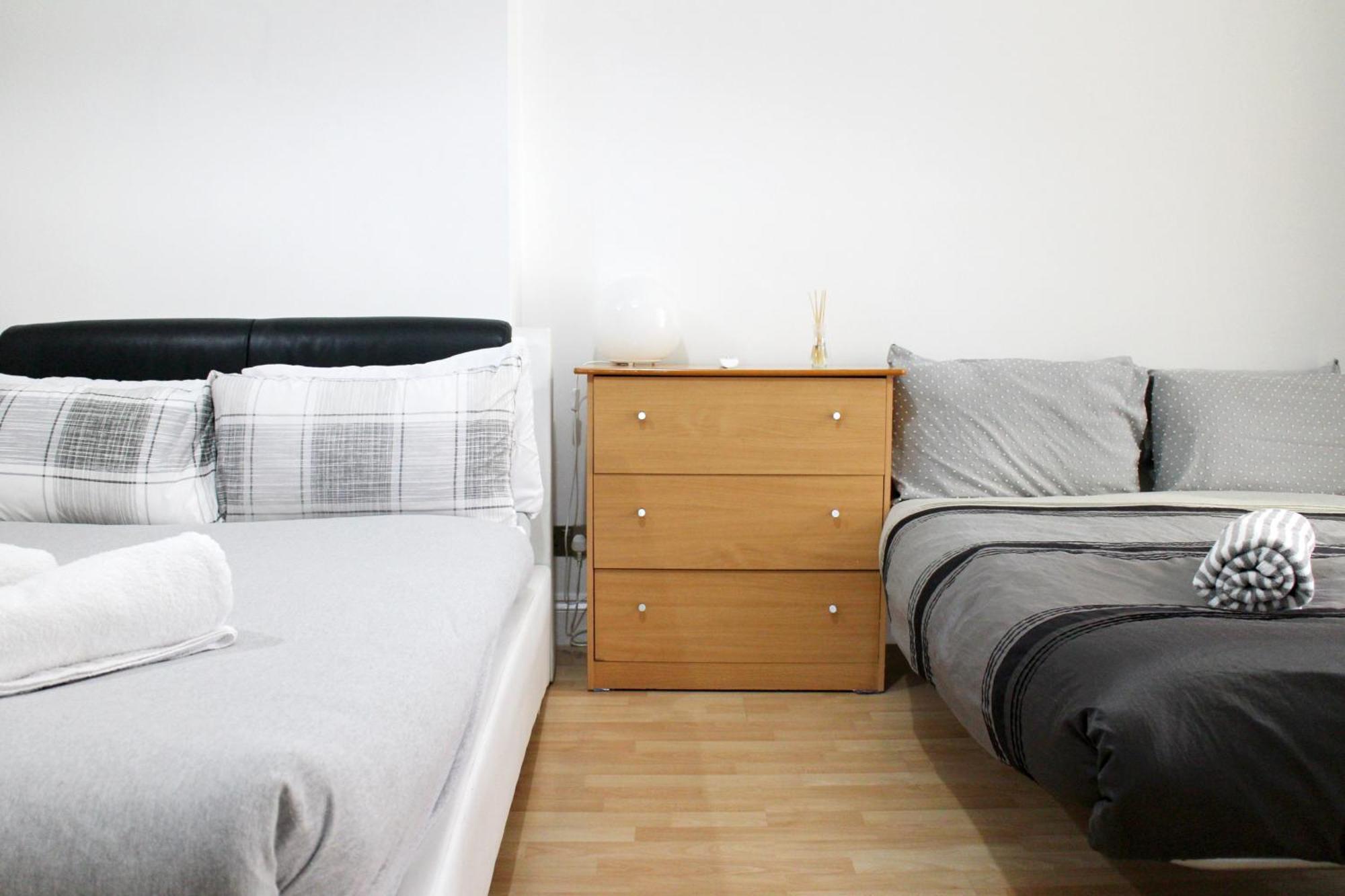 Appartement Large Garden Flat On Golders Road Londres