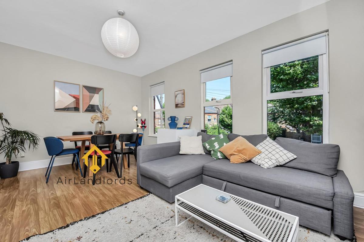 Lägenhet Unique 2 Bedroom Flat In Heart Of Walthamstow