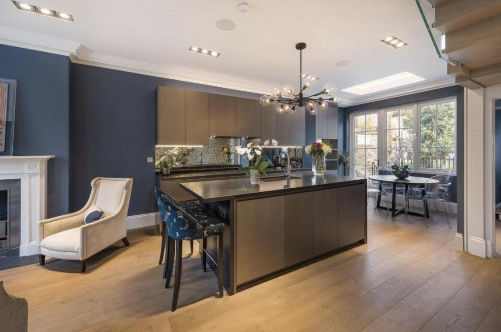 Villa Luxury 4 Bedrooms 5 Baths 2 Receptions Family House With Garden Chelsea