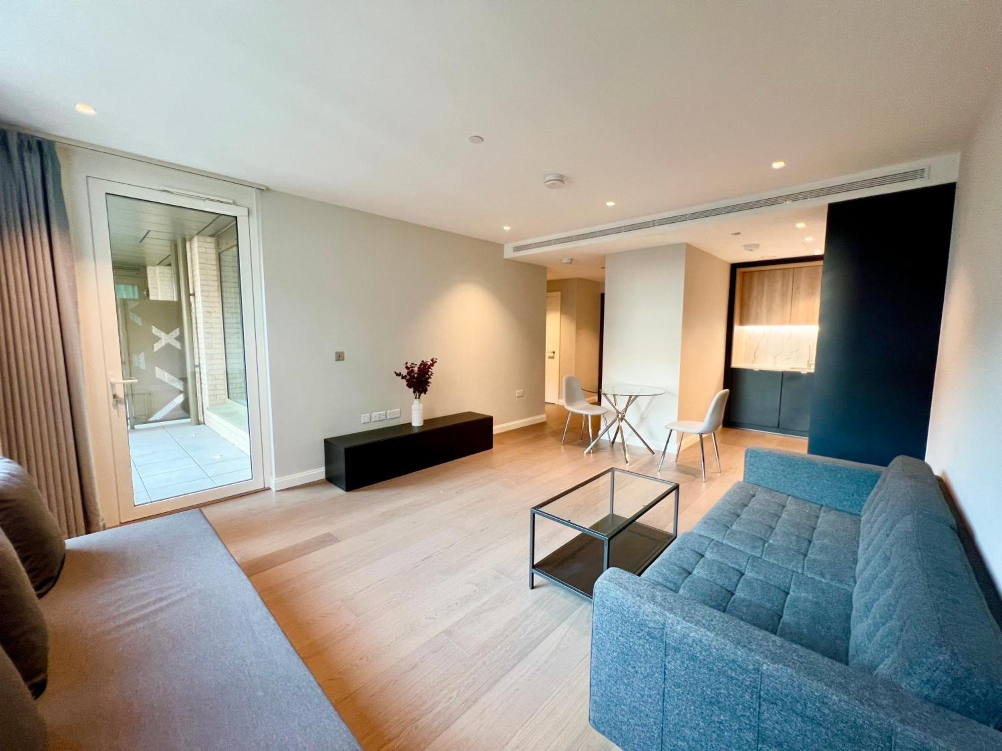 Vauxhall Lux Apartment *