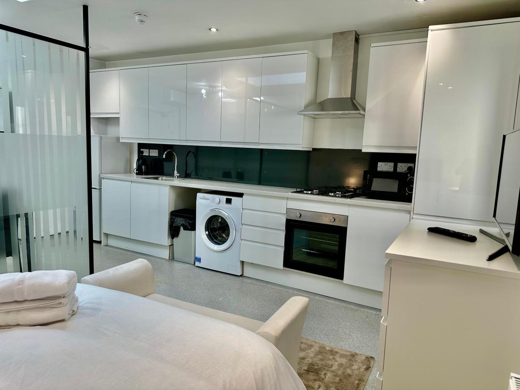 Apartment Westferry Two *