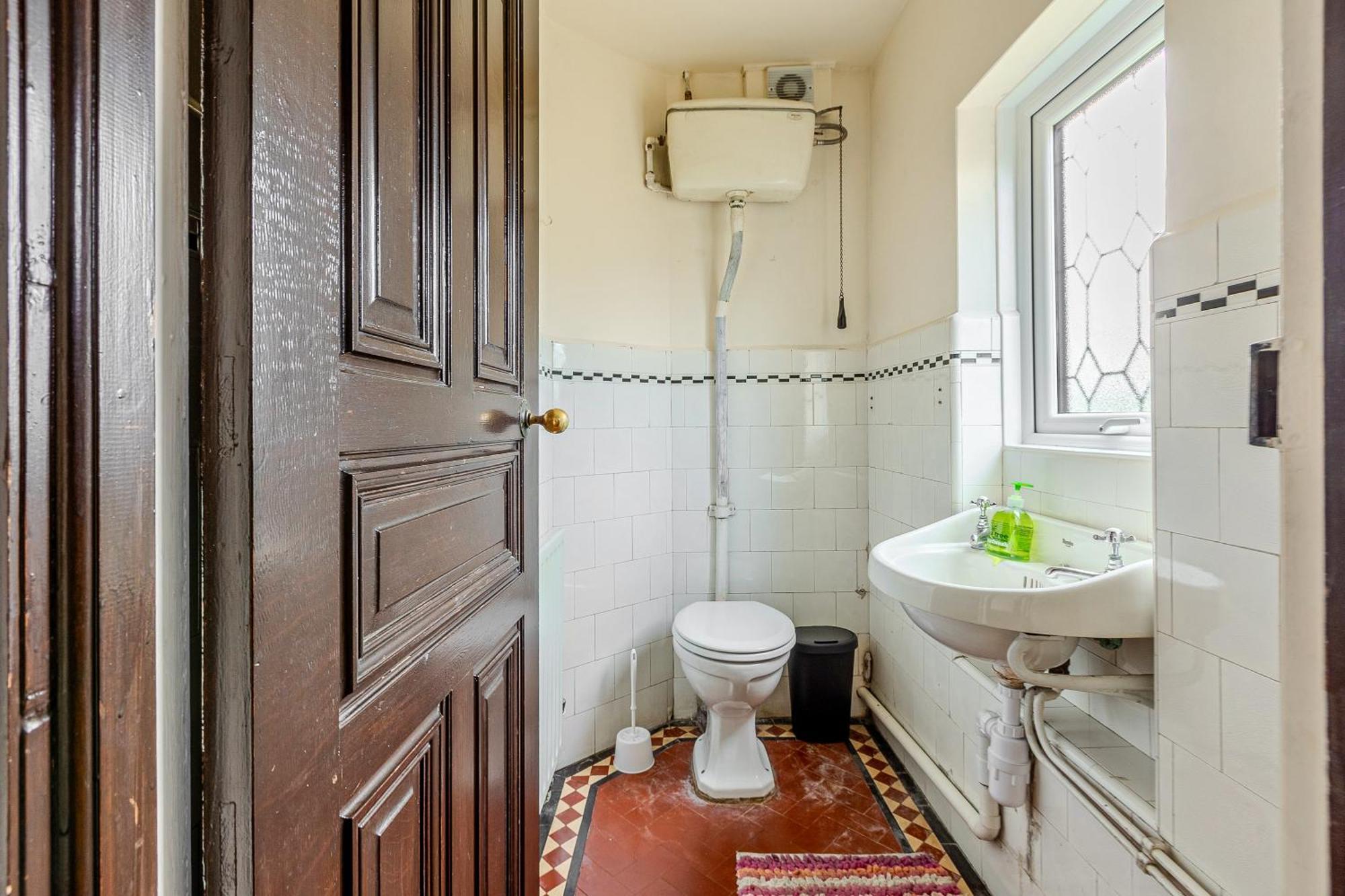 Immense 3br House, Garden Near Tooting Cmns, South Apartment London