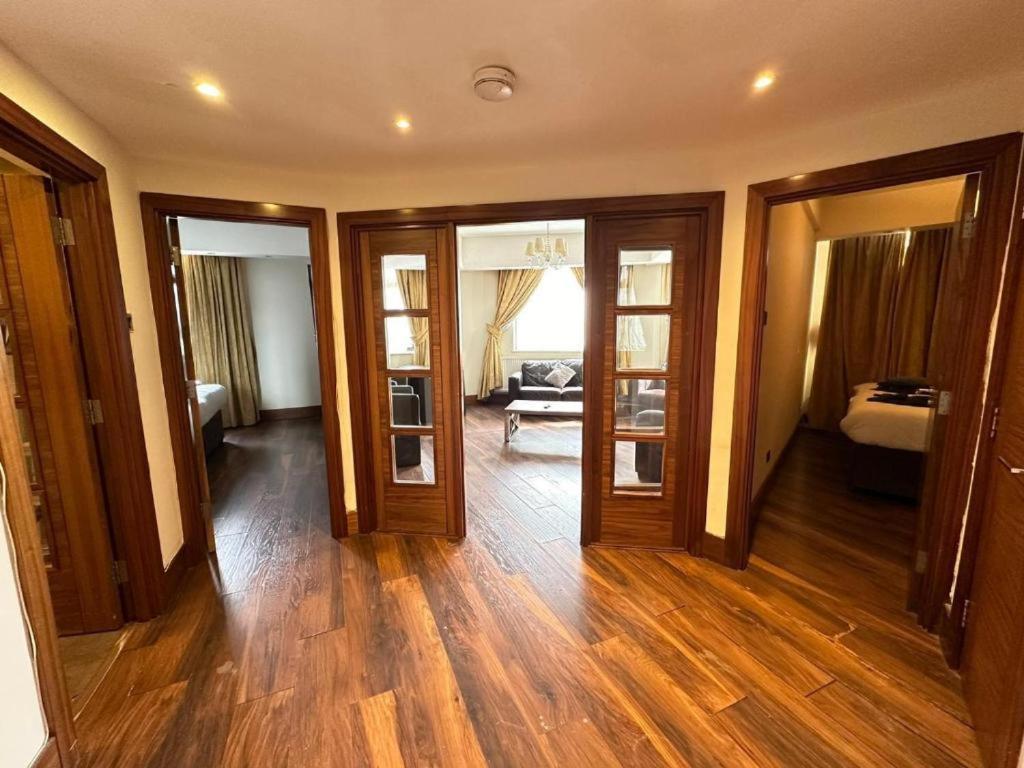 Two Bedroom Near Oxford Street * Londra