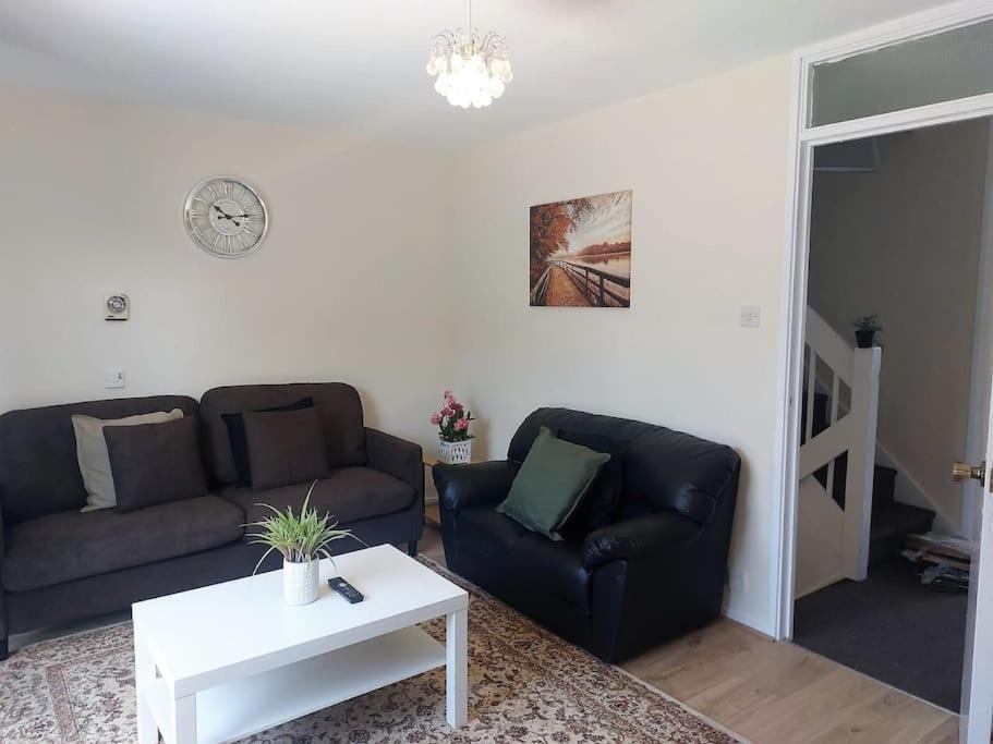 Zone 2, Spacious 3 Bedroom House Vakantiehuis