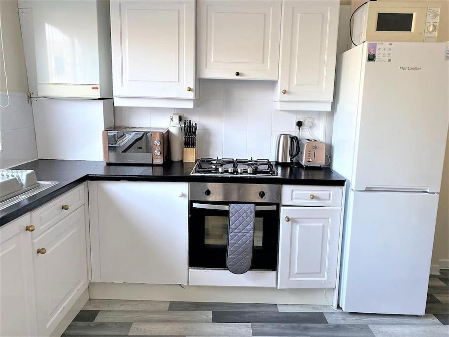 Vakantiehuis Zone 2, Spacious 3 Bedroom House