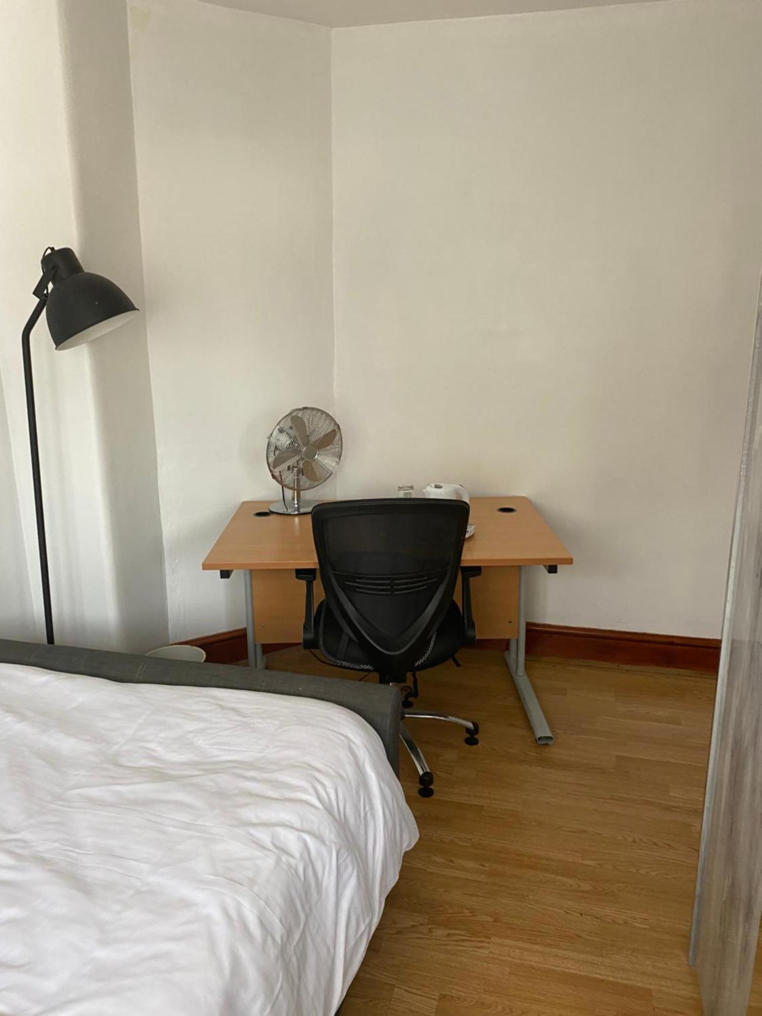 Homestay 35 Holborn Road E13 8ph