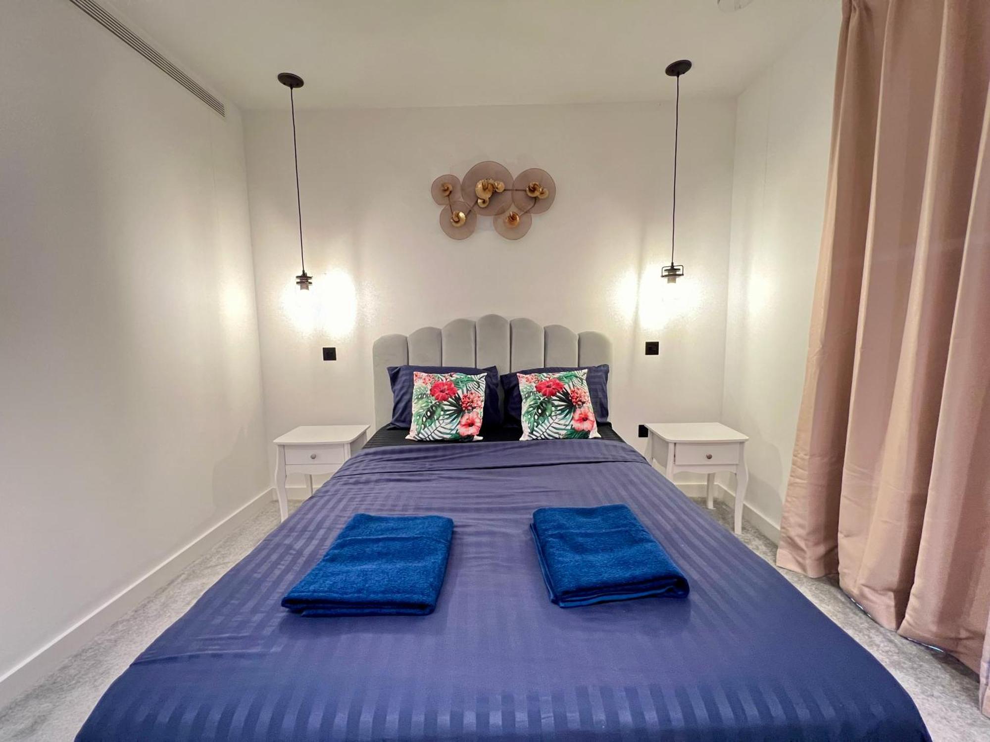 Tower Bridge Luxury Apartment London