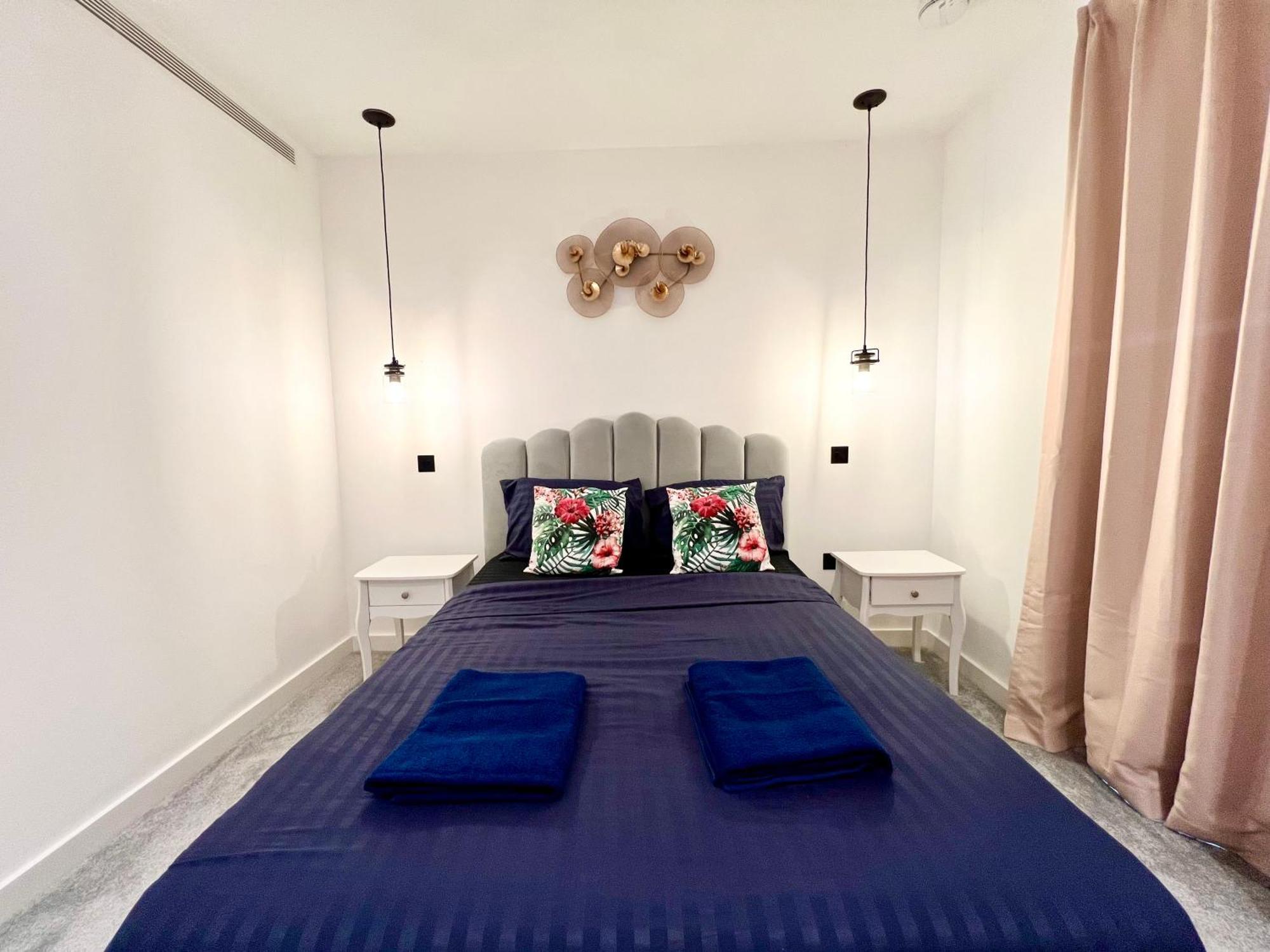 Tower Bridge Luxury Apartment London