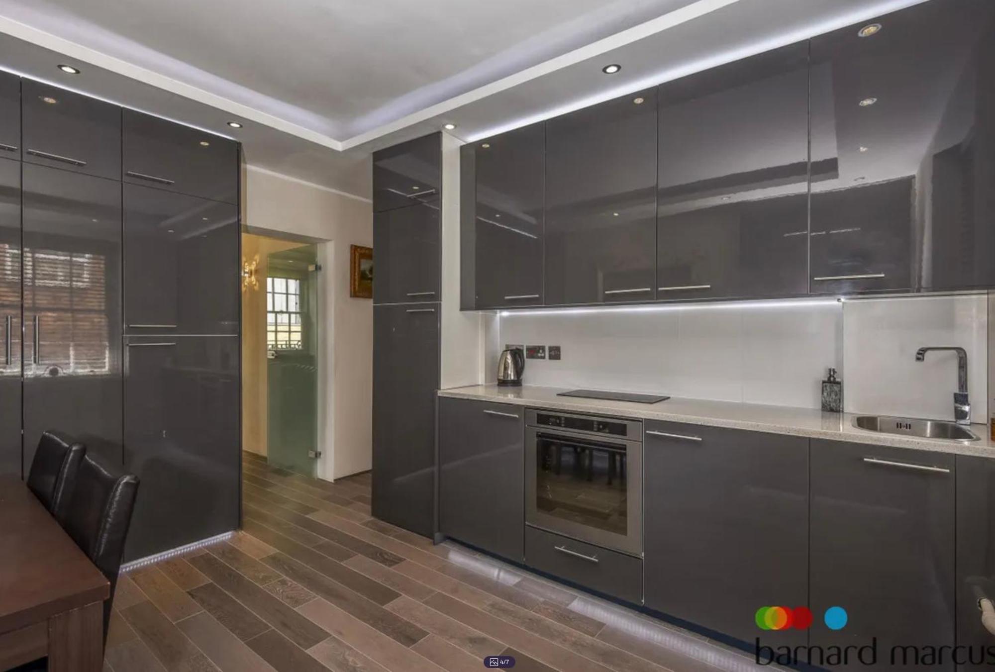 Appartement Covent Garden Two Bedroom Flat *