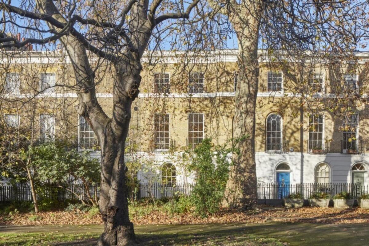 Holiday home Gorgeous Grade Ii Listed Georgian House - Leafy Square Views -