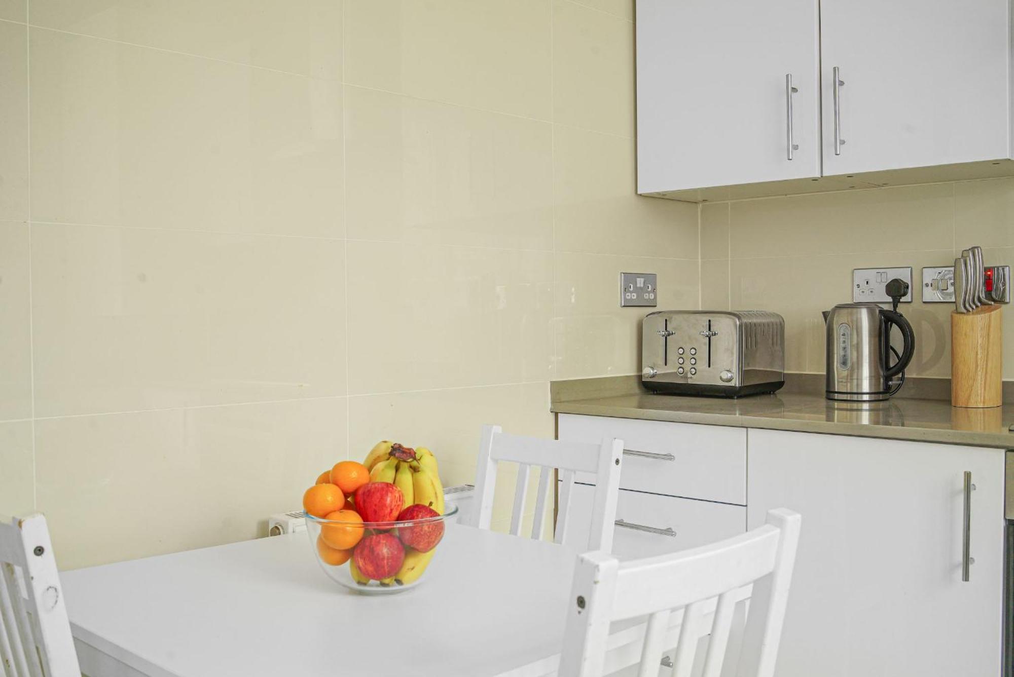 Paddington - 2br With Balcony - Cityapartmentstay