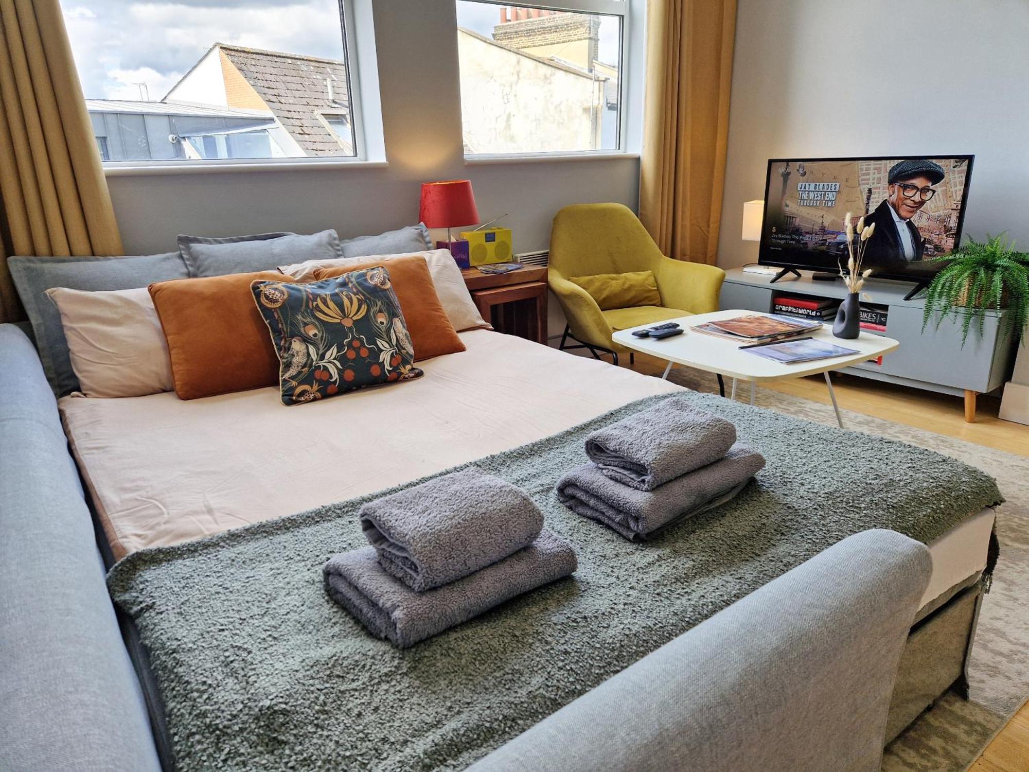 Appartamento 1-bed Apartment, Close To Kensington Olympia With Free Wi-fi & Netflix Londra