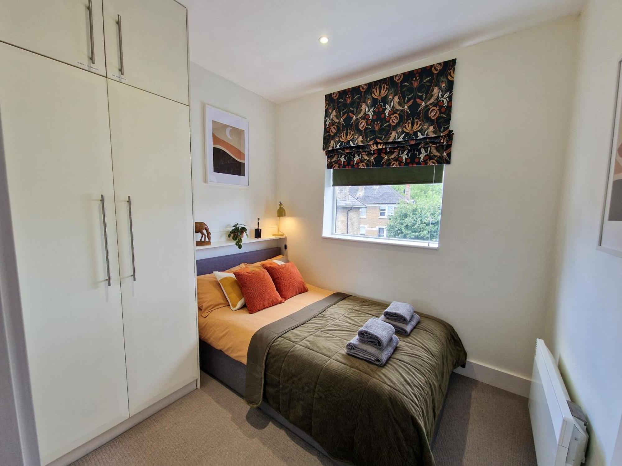 Appartamento 1-bed Apartment, Close To Kensington Olympia With Free Wi-fi & Netflix *