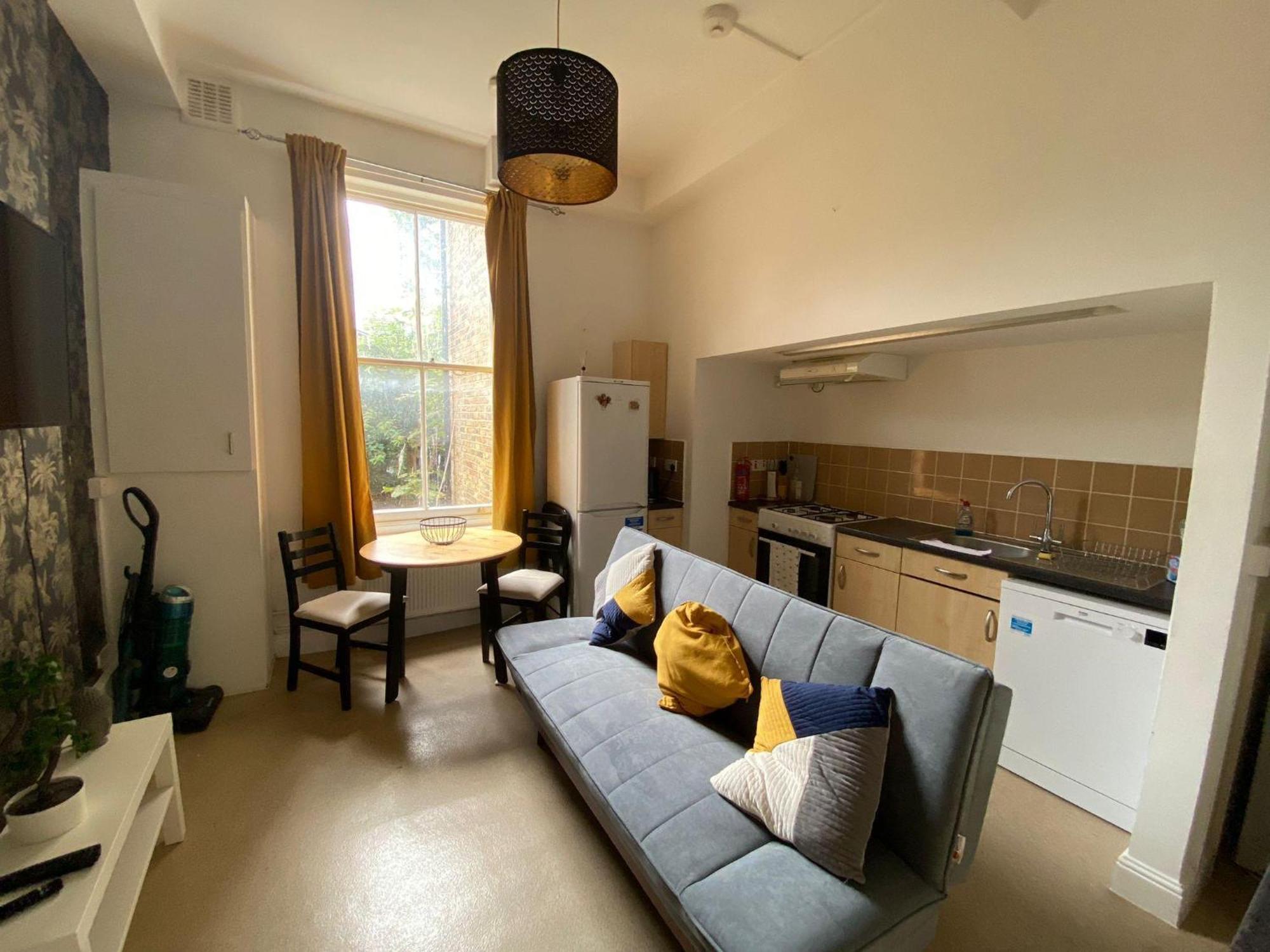 Appartement Bustling Western *