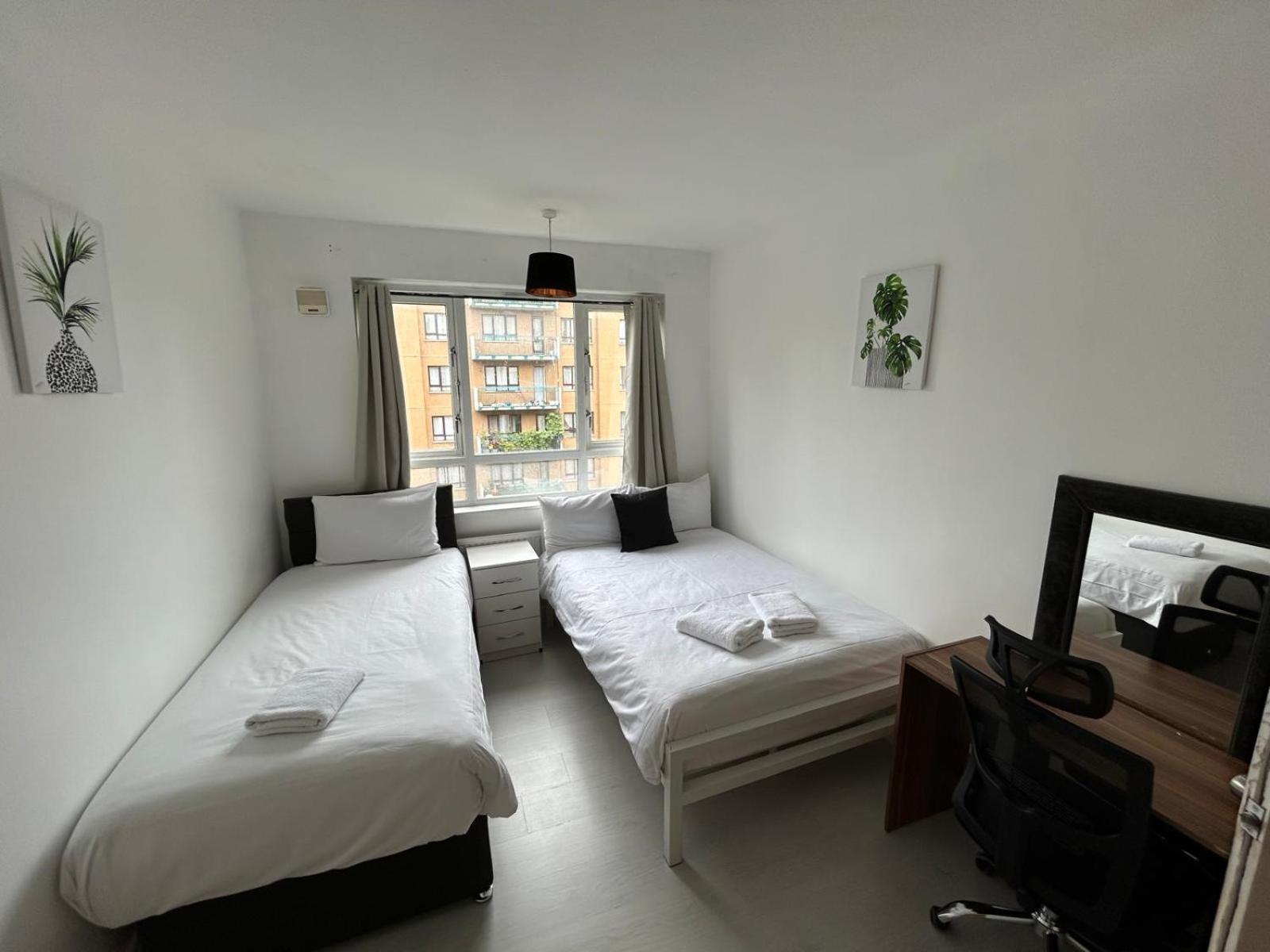 3 Bedroom Flat Kings Cross * London