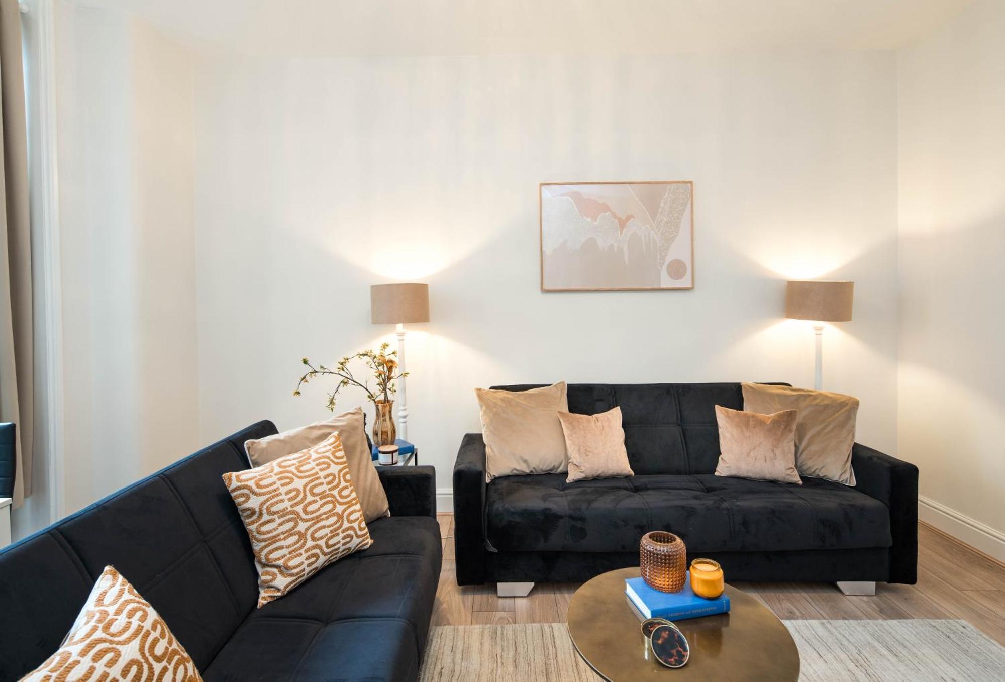 Gloucester Rd-southkensington-hydepark-harrods-g13