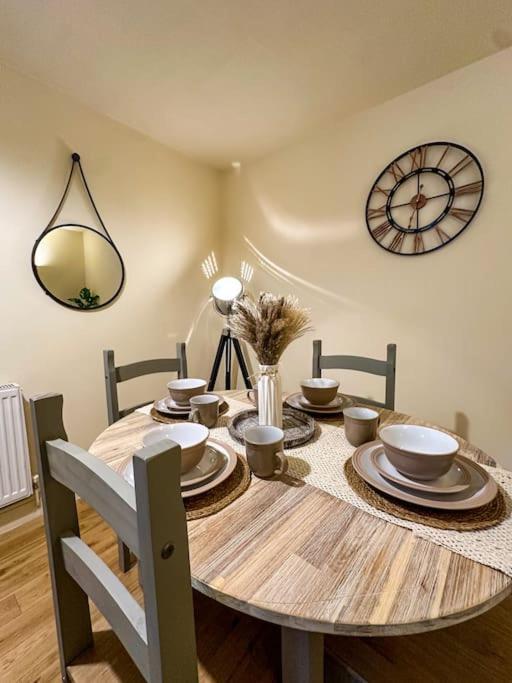 Oasis Split Level Flat In Zone 1 Appartement Londen
