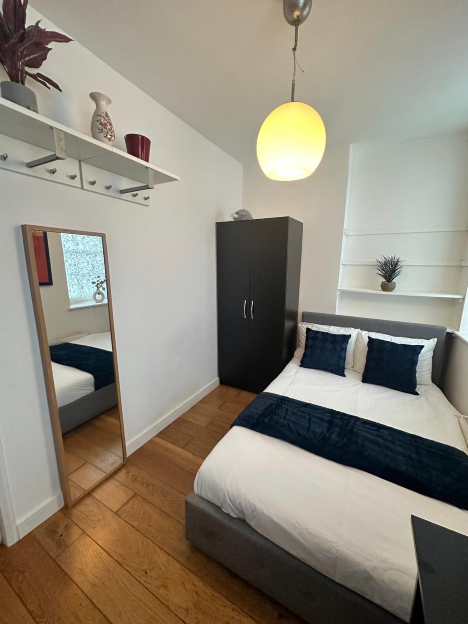 2 Bedroom Flat In Kingscross, St Pancras! 6 People Leilighet London