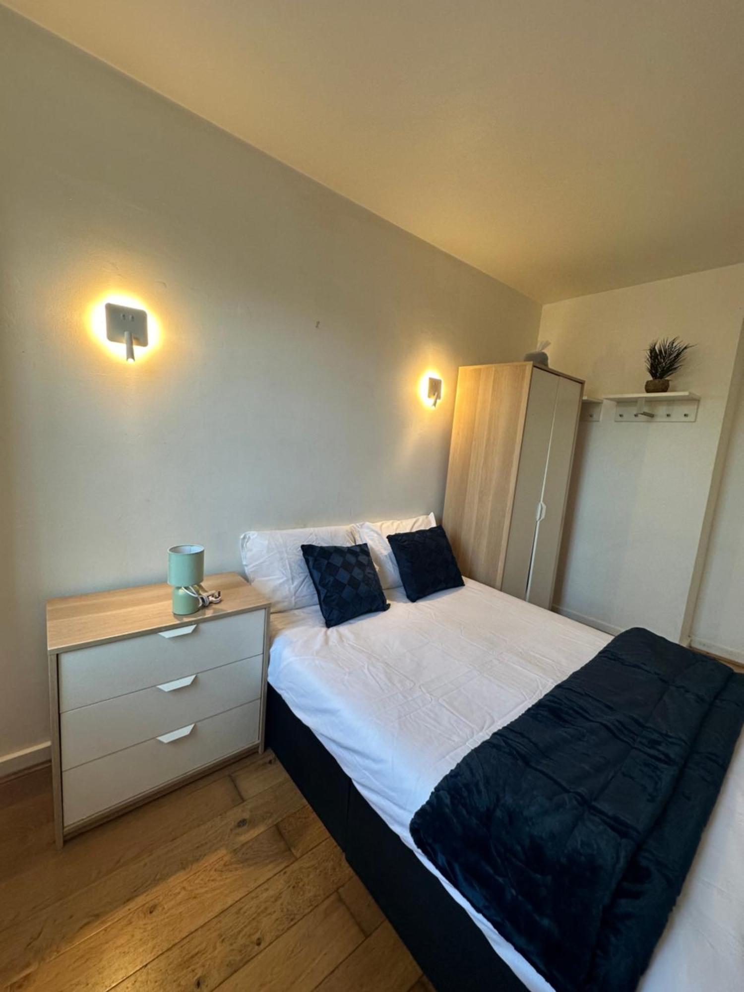 2 Bedroom Flat In Kingscross, St Pancras! 6 People Leilighet