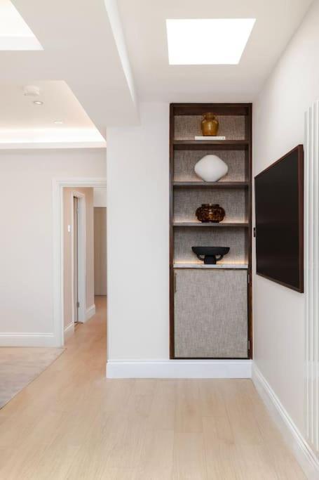 Appartamento Newly Refurbished Cosy 2 Bed In Wembley Londra