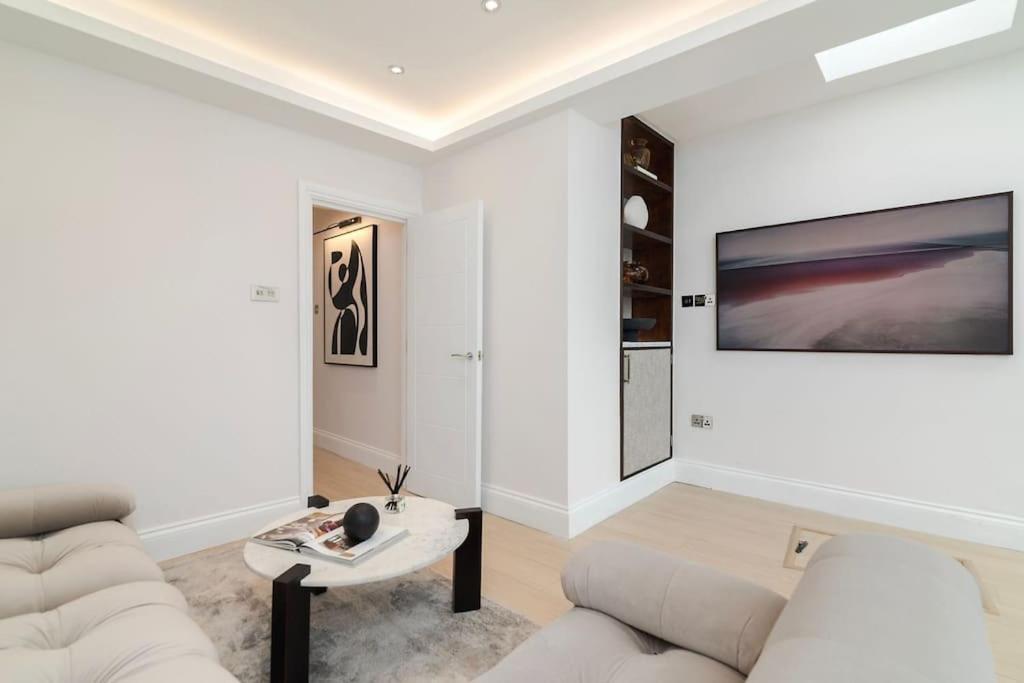 Newly Refurbished Cosy 2 Bed In Wembley Appartamento
