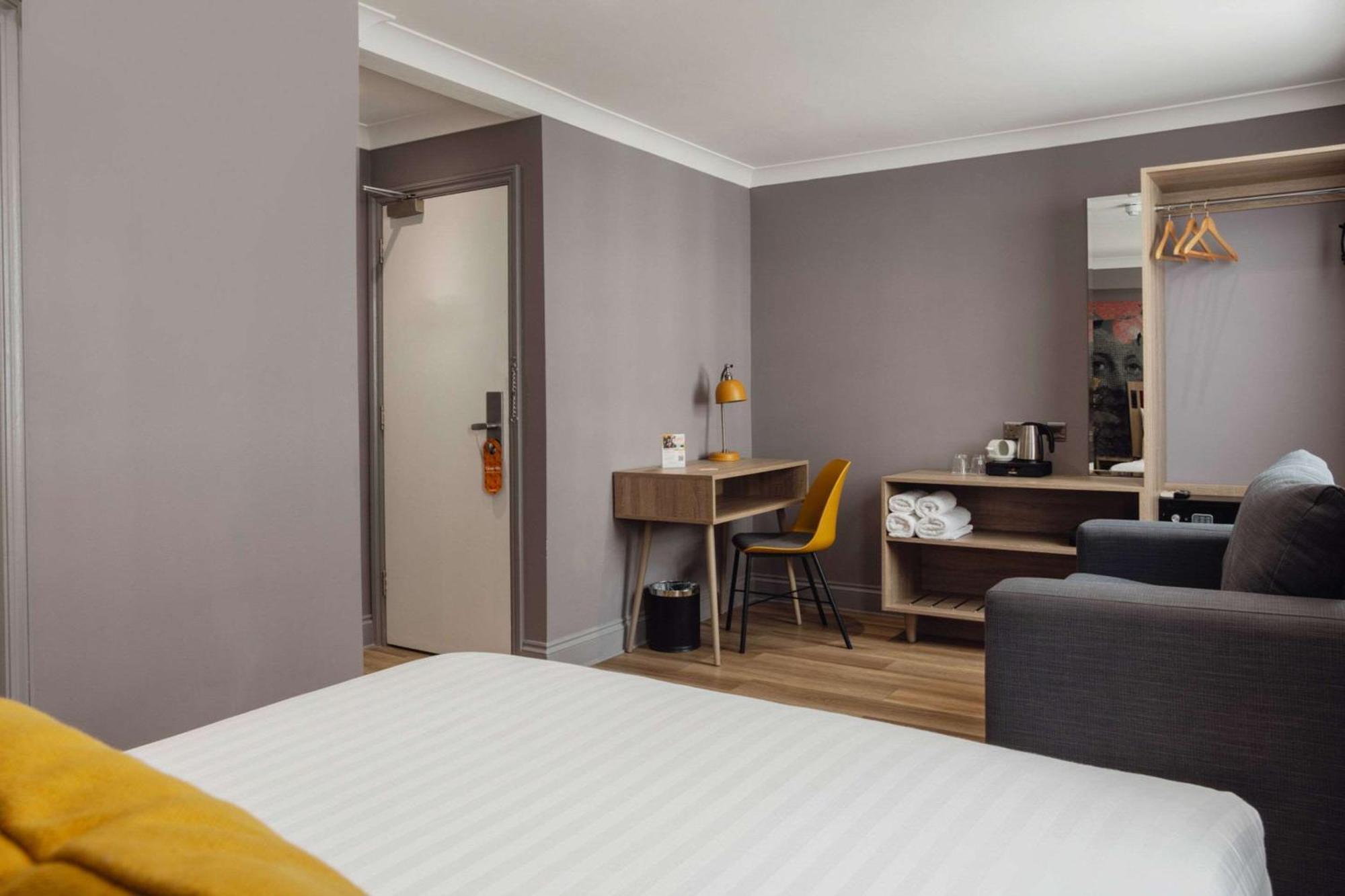 Comfort Victoria Inn 3*