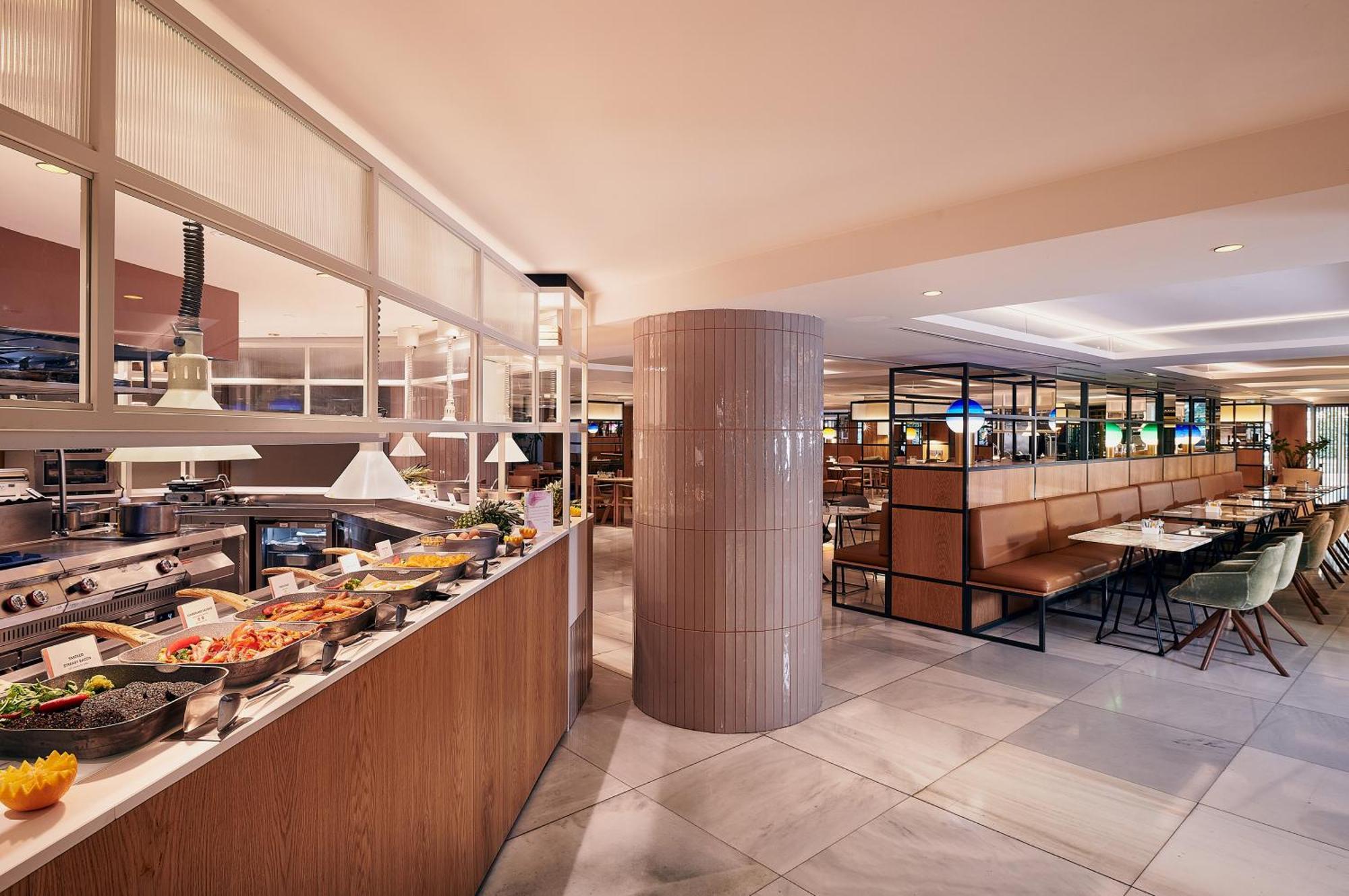Meliá White House Aparthotel
