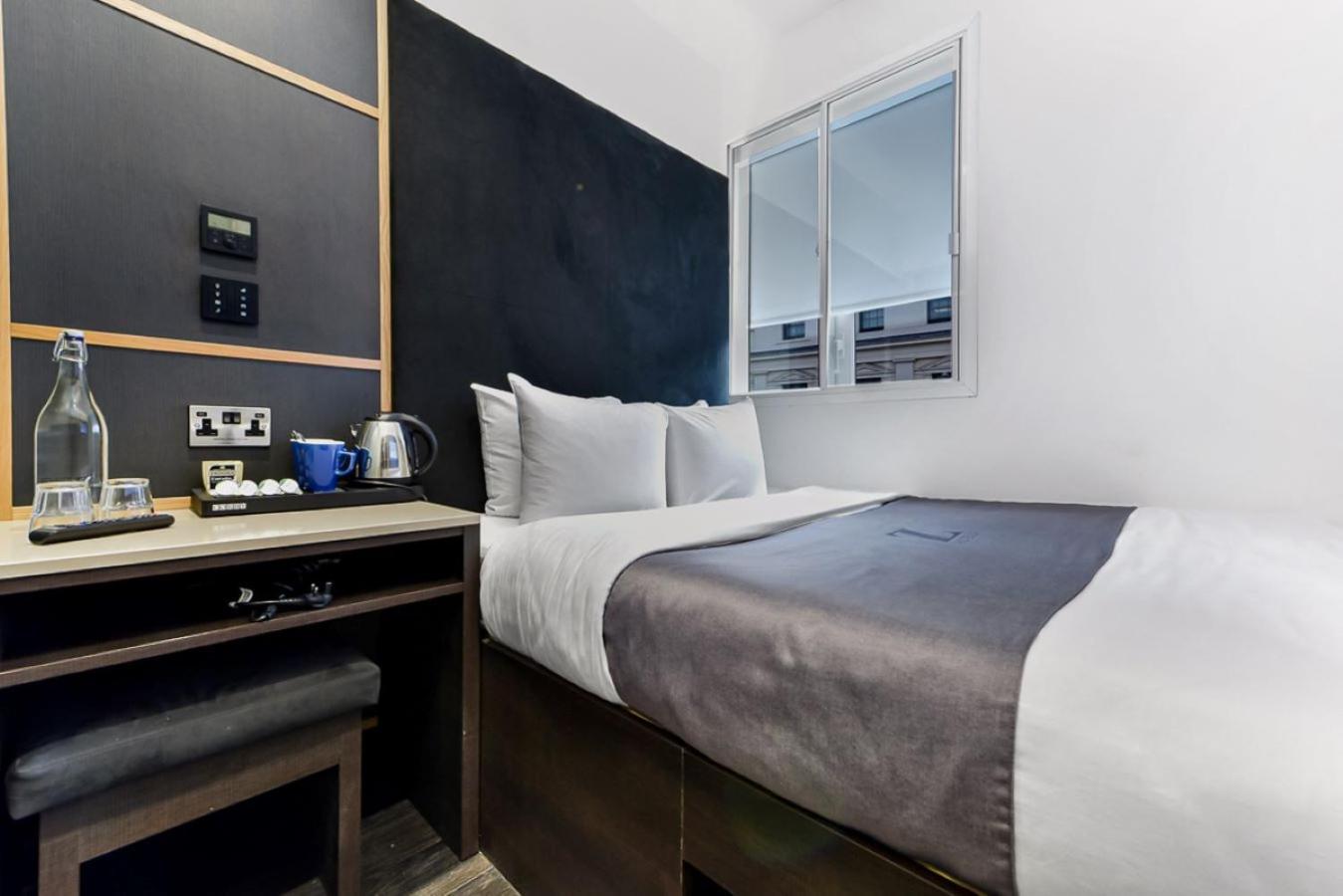 Hotell Z Trafalgar 3*