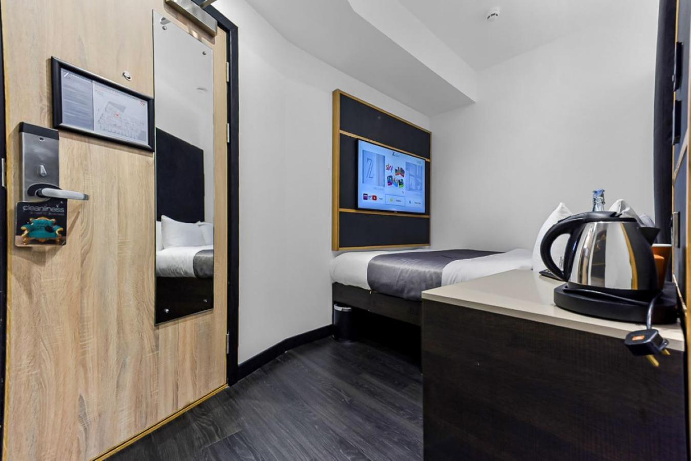 Z Trafalgar Hotell 3*