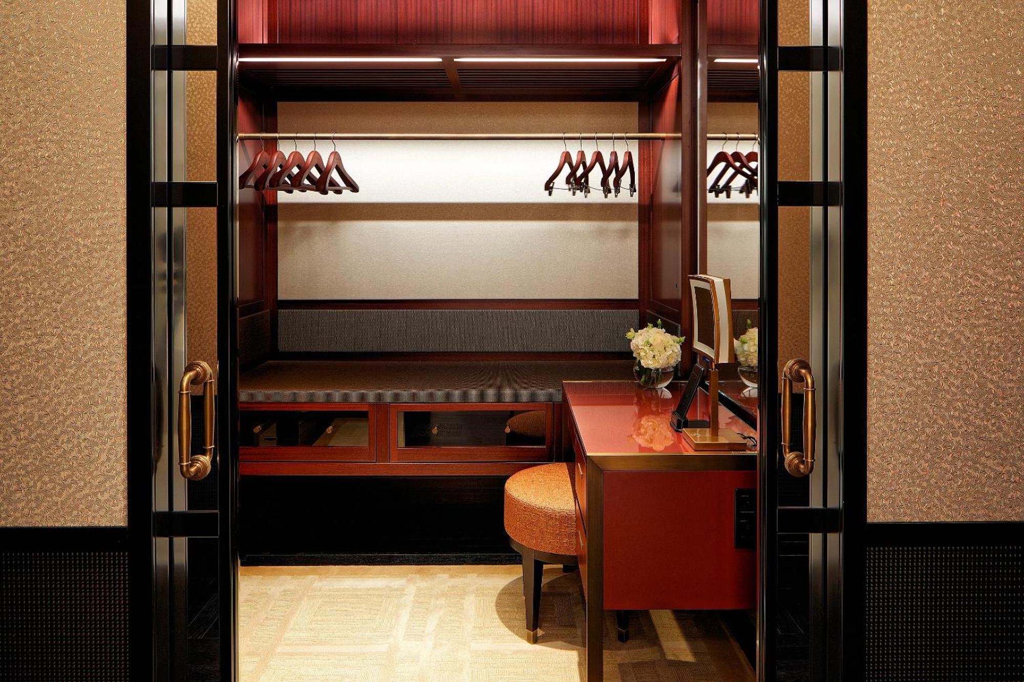 The Peninsula 5* Londra