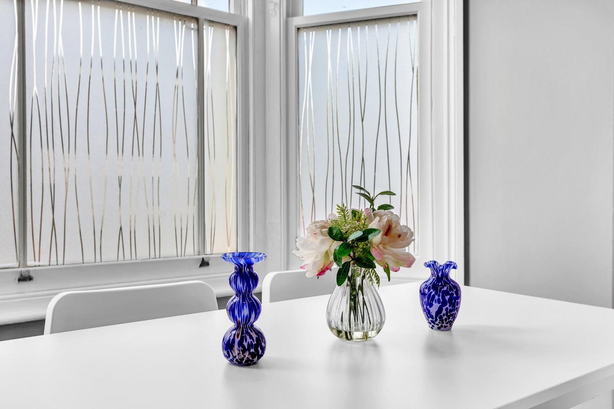 Stylish & Modern St Johns Hill Lejlighed London